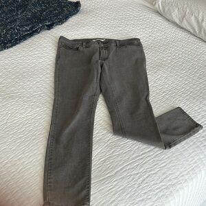 Gray Skinny Jeans for Women